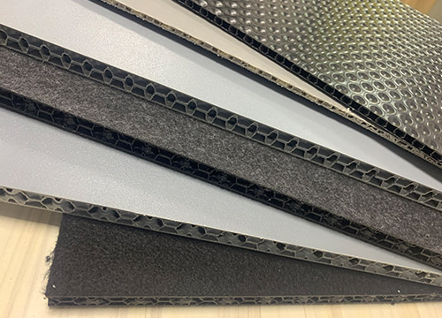 聚焦PP塑料蜂窩板:材料性能與制造工藝的升級